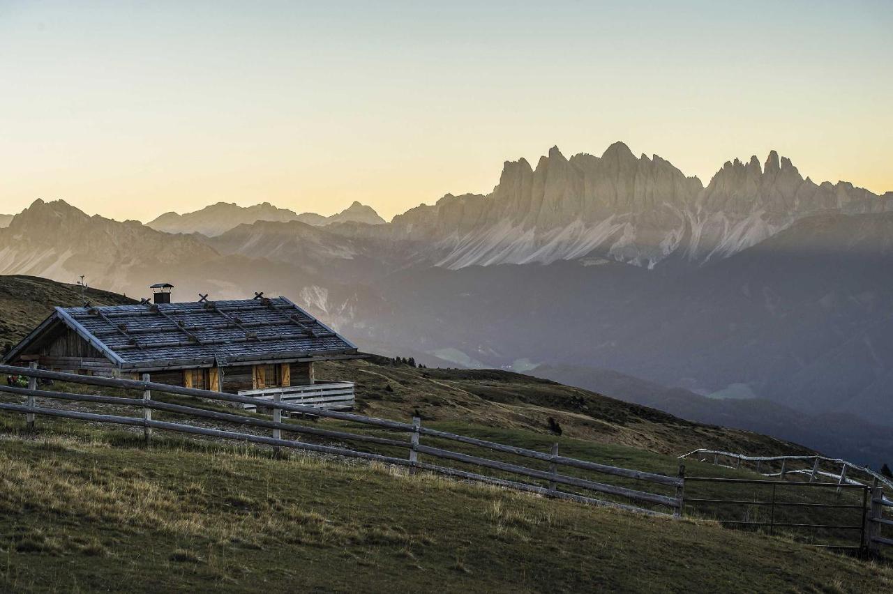 Taubers Unterwirt Aktiv & Vitalhotel Velturno Exterior foto